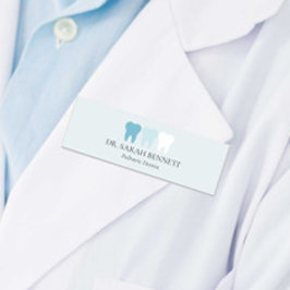 Etiqueta De Nome Elegante dentista azul claro profissional