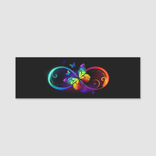 Etiqueta De Nome Infinidade vibrante com borboleta arco-íris em pre