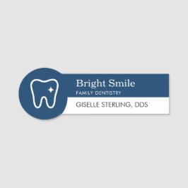 Etiqueta De Nome Modern Dentist Tooth Logo Navy Blue Office
