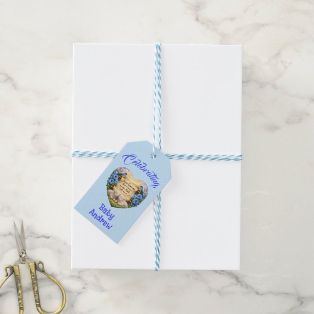 Etiqueta de Presente Personalizada para Bebê Menin (Com cordão)