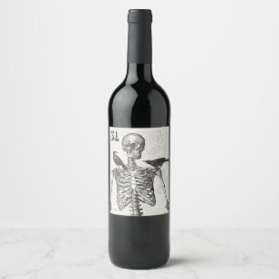 Etiqueta de vinho de esqueleto e corvos