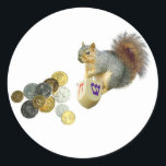 Etiqueta do esquilo de Dreidel<br><div class="desc">Squirrel o jogo de Dreidel com a pilha grande do gelt.</div>