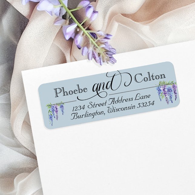 Etiqueta Elegante Regency Wisteria Garden Endereço De Casam (Elegant dusty blue Regency vintage script Bridgerton floral wisteria wedding return address label)