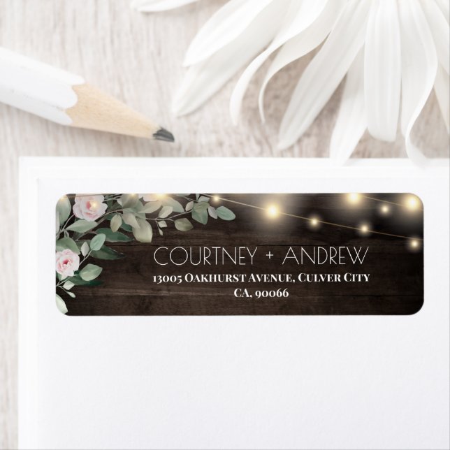 Etiqueta Elegante Rustic Wood String Luzes Boho Greenery (Insitu)