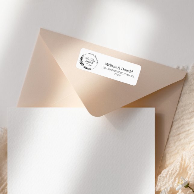 Etiqueta Endereço Simples do Sr & Sra. Script Moderno (Criador carregado)