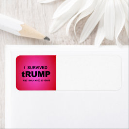 Etiqueta Eu Sobrevivi a tRUMP
