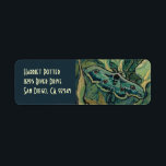 Etiqueta Excelente Peacock Imperador Moth Van Gogh Fine Art<br><div class="desc">Imperador Moth, Vincent van Gogh, Santo-Rémy, maio de 1889. Óleo na canvas, 33, 5 x 24, 5 cm. Amsterdã, Museu Van Gogh. F 610, JH 1702 Vincent Willem van Gogh (30 de março de 1853 - 29 de julho de 1890) foi um artista Poste-impressionista neerlandês. Algumas de suas pinturas estão...</div>
