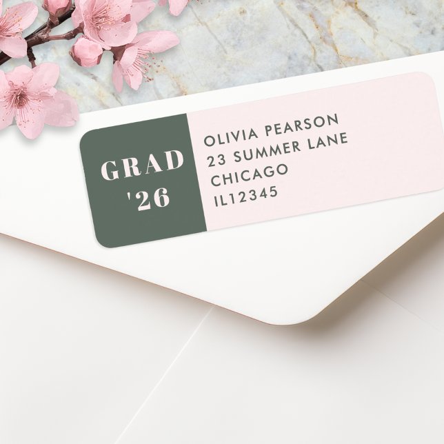 Etiqueta Graduation Modern Minimalist Sage Green Blush (A modern return address label, in sage green and blush pink, with custom graduation year)
