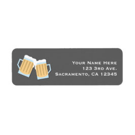 Etiqueta Há um bebê fabricando canecas de cerveja chuveiro 