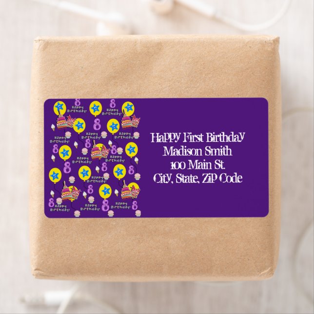 Etiqueta Happy 8th Birthday Address Labels, Purple (Insitu)