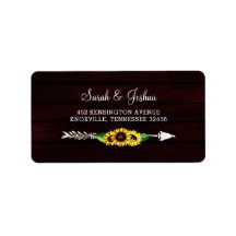 Madeira de celeiro borgonha flores solares florais