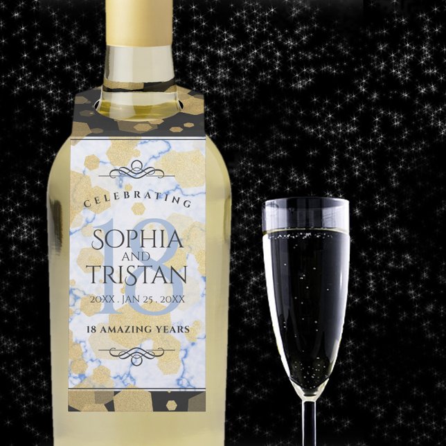 Etiqueta Para Garrafa Aniversário de Casamento de Porcelana 18 (18th wedding anniversary bottle hanger with champagne flute on a starry night sky.)