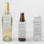 Etiqueta Para Garrafa Folhas de aquarela madeira rústica Casamento Obrig<br><div class="desc">Folhas botânicas de cor d'água russa no obrigado de casamento de madeira você enforca garrafas de vinho com obrigado mensagem. Esse obrigado de casamento que você prende é a maneira perfeita de personalizar seu casamento. Adicione seus nomes de noiva e noivos e data de casamento e você pode mudar o...</div>