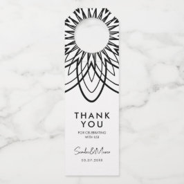 Etiqueta Para Garrafa Obrigado flor minimalista preta e branca