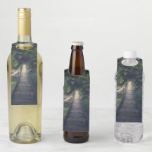 Ponte simples suspensa sobre o rio Idrijca, Eslov