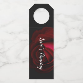 Etiqueta Para Garrafa Vermelho, preto e rosa