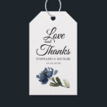 Etiqueta Para Presente Azul Marinho Floral Botânico<br><div class="desc">Bela etiqueta de presente de casamento floral botânico apresenta gráficos florais pintados à mão em tons ricos de azul marinho e rosa bege / pêssego e fonte de letra estilo caligrafia charmosa. Por favor, entre em contato comigo para qualquer ajuda na personalização ou se você precisar de qualquer outro produto...</div>