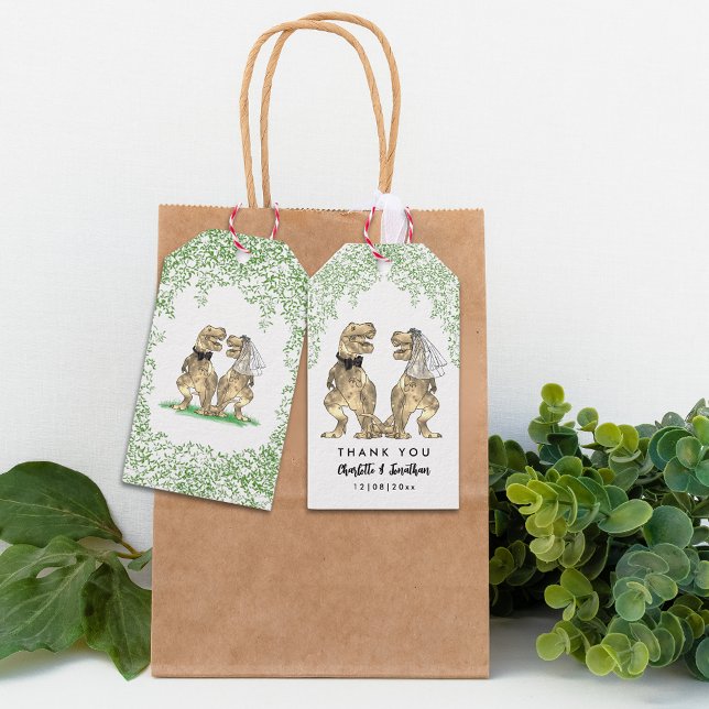 Etiqueta Para Presente Dinossauro Foi Um Casamento Muito Obrigado (Dinosaur themed wedding thank you tag with funny T-Rex bride and groom)