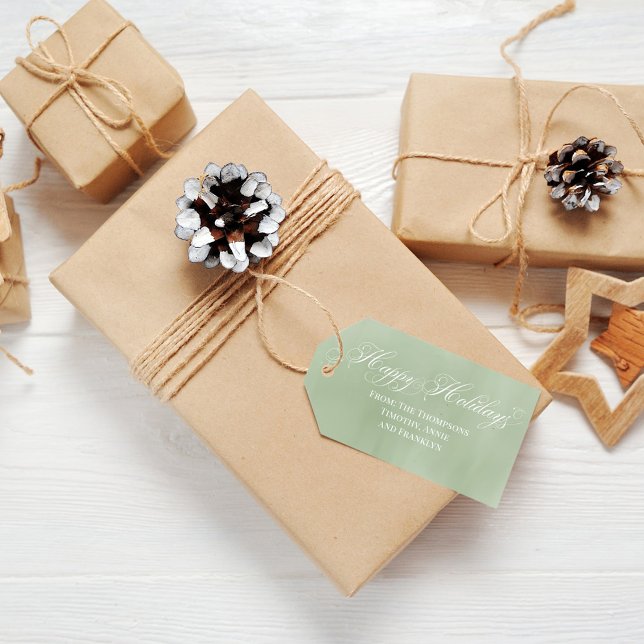 Etiqueta Para Presente Feliz Natal em Script Caligráfico Verde (Happy Holidays light green watercolor gift tag. )