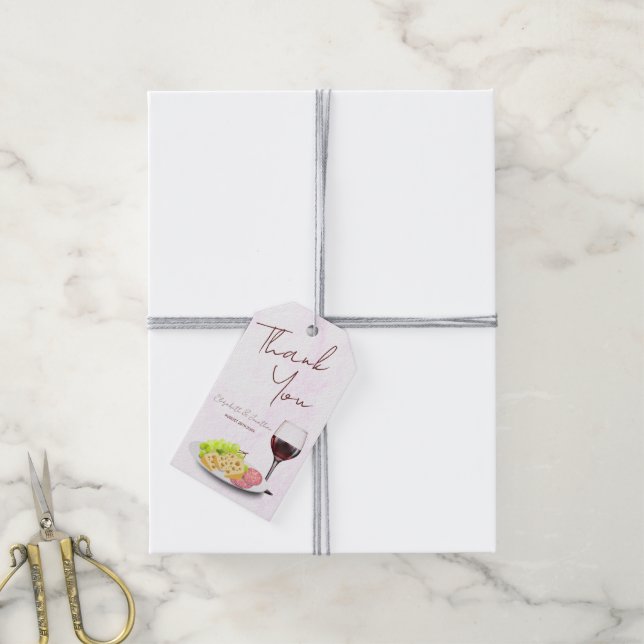 Etiqueta Para Presente Festa de Engajamento de Vinho e Charcutaria (Com cordão)