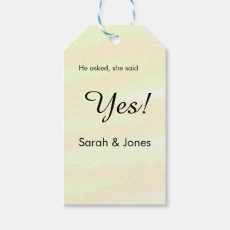 Etiqueta Para Presente He asked she said yes engagement yellow pastel 
