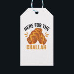 Etiqueta Para Presente Here For the Challah Funny Jewish Hanukkah Bread<br><div class="desc">chanukah, menorah, hanukkah, dreidel, jewish, Chrismukkah, holiday, horah, christmas, challah</div>