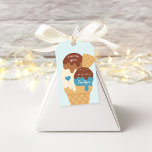 Etiqueta Para Presente Ice Cream Sundae Kids Birthday Thank You Favor<br><div class="desc">Designed to match our ice cream sundae kids' birthday party invitations,  these cute favor tags feature a three scoop cone with the words "thank you" and a signature in cute retro vintage style lettering.</div>