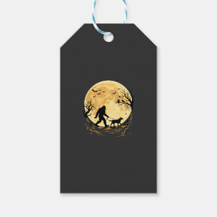 Etiqueta Para Presente Labrador Bigfoot de Halloween andando sob a Lua Ch