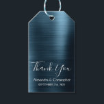 Etiqueta Para Presente Marinho Azul Moderno Casamento Obrigado<br><div class="desc">Marinho Azul Moderno e Elegante. Obrigado Por Dar Etiquetas. Essas Etiquetas de presentes de Marinho Azul de casamento podem ser personalizadas para incluir seu nome e data de casamento. As Etiquetas de Presente Elegante Metálico Bruto fazem parte da Coleção de Casamentos Azuis do Marinho. Se você deseja combinar itens, entre...</div>