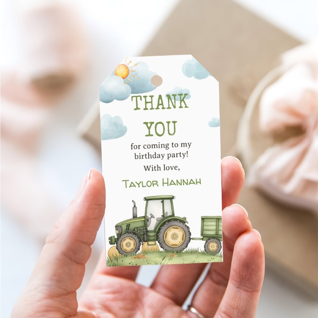 Etiqueta Para Presente Modern Green Tractor 1st Birthday Party (Criador carregado)