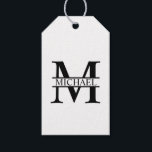 Etiqueta Para Presente Monograma e Nome Personalizados<br><div class="desc">Monograma personalizado e presentes de nome com monograma personalizado e nome no estilo de fonte de serif clássico.</div>