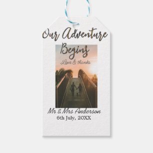 Etiqueta Para Presente Nossa aventura começa foto de casal amor & gratidã