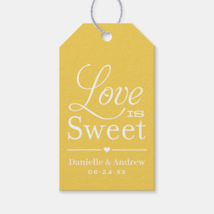 Etiqueta Para Presente O amor é o doce Monograma de Casamento Amarelo