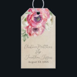 Etiqueta Para Presente Romantic Rustic Pink & White Ranunculus<br><div class="desc">These vintage style, romantic gift tags feature a rustic parchment paper design with watercolor white and pink ranunculus flowers. A delicate floral bouquet of ranunculus and greenery is pictured on the top. Samples names of a newlywed couple and wedding date are printed in the top portion. You can personalize the...</div>