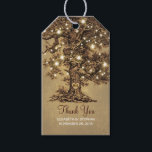 Etiqueta Para Presente Rustic Old Tree & String Lights Casamento Obrigado<br><div class="desc">Carvalho rústico romântico e luzes cintilantes obrigado de casamento</div>