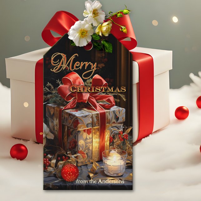 Etiqueta Para Presente Vela Festiva Clássica, Feliz Natal (Classic Christmas gift tag featuring a festive wrapped gift, warmly lit by candle light.)
