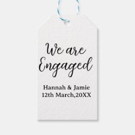 Etiqueta Para Presente We are Engaged couple name date calligraphystylish