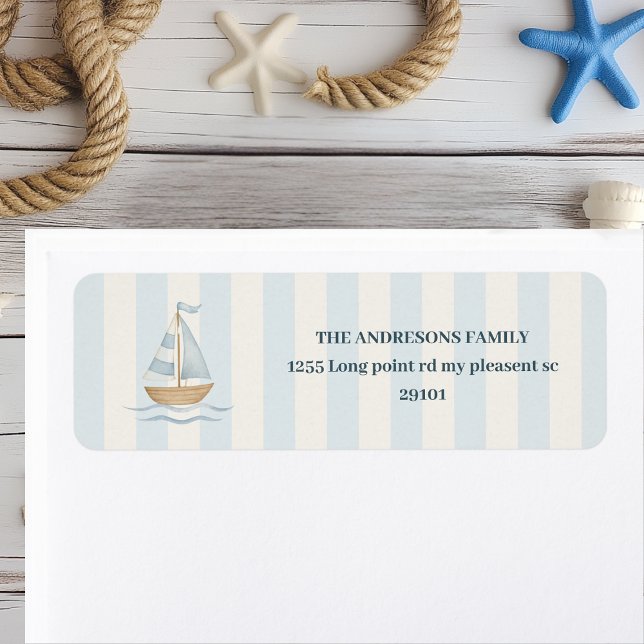 Etiqueta Pastel Blue Sailboat | Tema de Menino Náutico (Criador carregado)