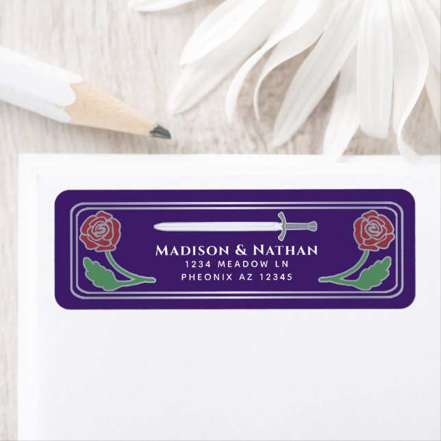 Etiqueta Purple Medieval Fantasy Silver Sword Wedding Label (Insitu)
