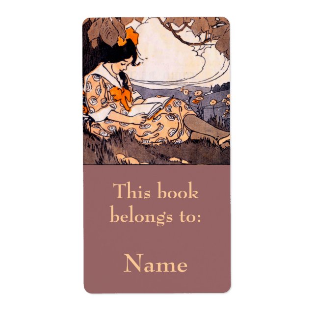 Etiqueta Rapariga Lendo Sob Placa De Árvore (Frente)