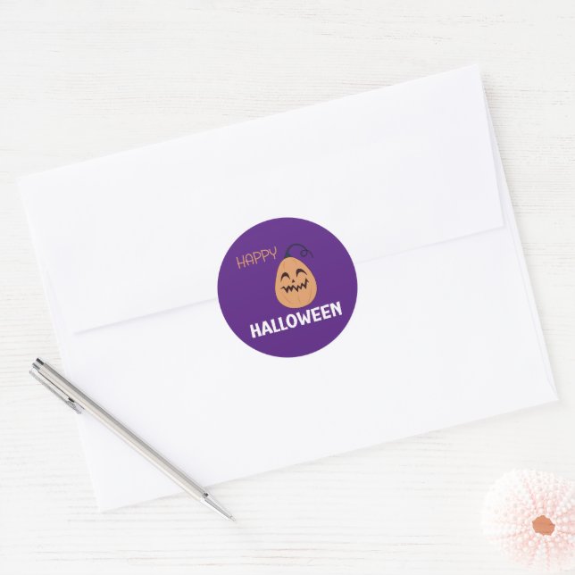 Etiqueta redonda violeta feliz do Halloween (Envelope)