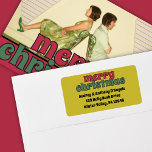Etiqueta Retro 1970s Merry Christmas Return Address (Endere<br><div class="desc">Estas etiquetas de endereço de retorno têm um olhar vintage com a mensagem "Feliz Natal",  soletrada em letras vermelhas e verdes retro,  colocada contra um fundo brilhante de verde limão,  com o seu nome e endereço abaixo.</div>