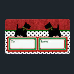 Etiqueta Scottie Fun Christmas Gift Tag Scottish Terrier<br><div class="desc">Bons Terriers Escoceses vestindo colarinhos de mortes sagradas trazendo presentes de Papais noeis neste colorido rótulo de animais de Natal,  vermelho e verde,  preto e branco,  bolinhas.</div>