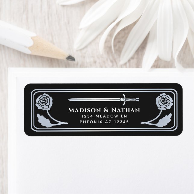 Etiqueta Silver Black Medieval Fantasy Sword Wedding Label (Insitu)