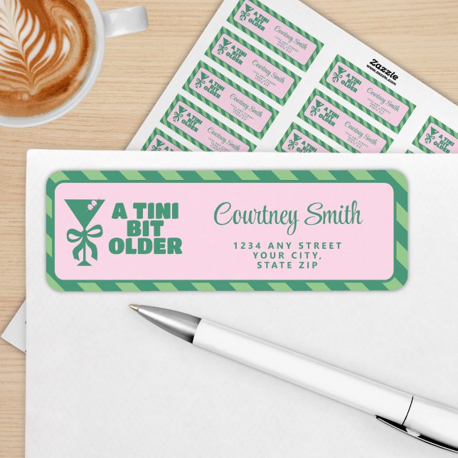 Etiqueta Tendência Rosa E Verde Um Tini Bit Antigo aniversá (Criador carregado)