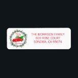 Etiqueta Vintage Truck & Wreath Christmas Return Endereço<br><div class="desc">Vintage Red caminhão rodeado por Holly Wreath e Feliz Natal em tipografia vermelha. Uma etiqueta de endereço de retorno para as placas de cartões de natal.</div>