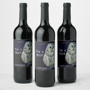 Etiquetas de Vinho Personalizadas da Coruja Mockup