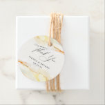Etiquetas Para Lembrancinhas Bohemian Desert Watercolor Casamento Obrigado<br><div class="desc">Elegante aquarela bordas de lavagem do deserto da boêmia,  obrigado de casamento você favorece etiquetas. "obrigado você" em gráfico de caligrafia preto com linhas para seus nomes e data do evento. A parte traseira da etiqueta apresenta cor laranja sólida.</div>