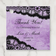 Casamento com rendas pretas roxas góticas