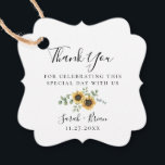 Etiquetas Para Lembrancinhas Casamento de Girassol Eucalipto Rústico<br><div class="desc">Buquê floral em aquarela elegante de girassóis e eucalipto,  etiquetas de agradecimento de casamento. Parte de trás da etiqueta apresenta cor azul-marinho sólida.</div>